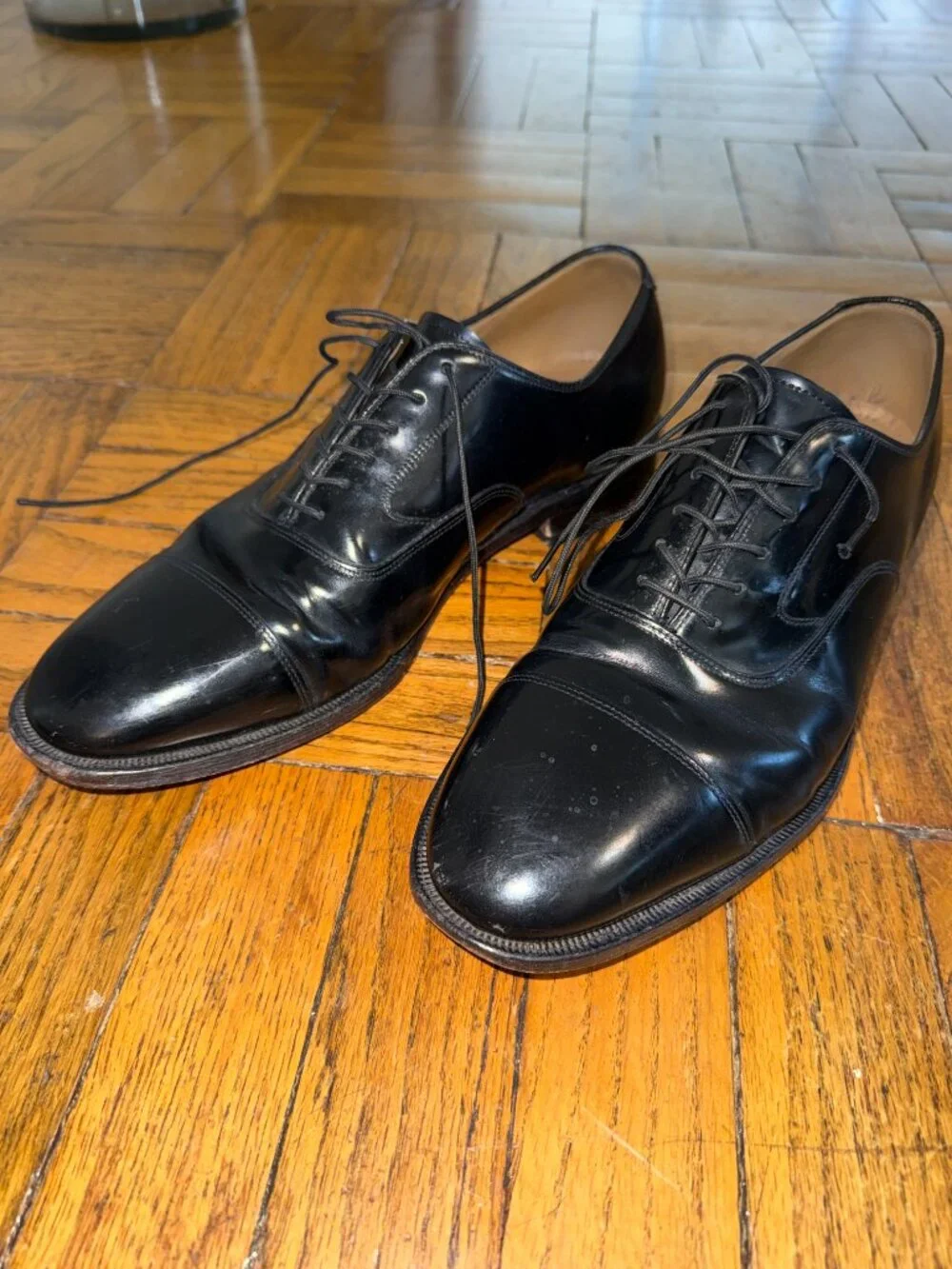 Vintage Johnston & Murphy Black Leather Oxfords